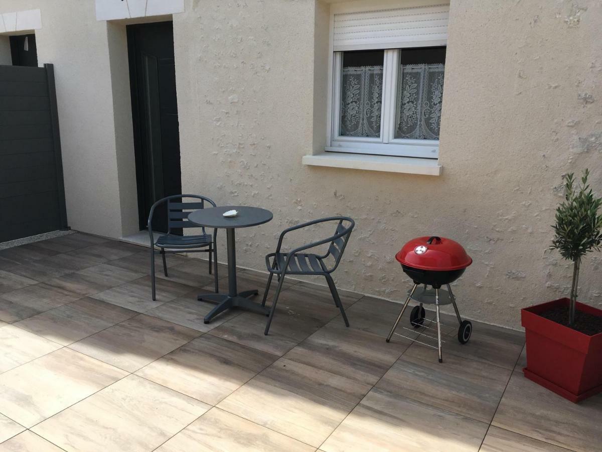 Le Margouillat Apartment Vibrac  Bagian luar foto