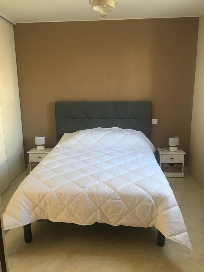 Le Margouillat Apartment Vibrac  Bagian luar foto